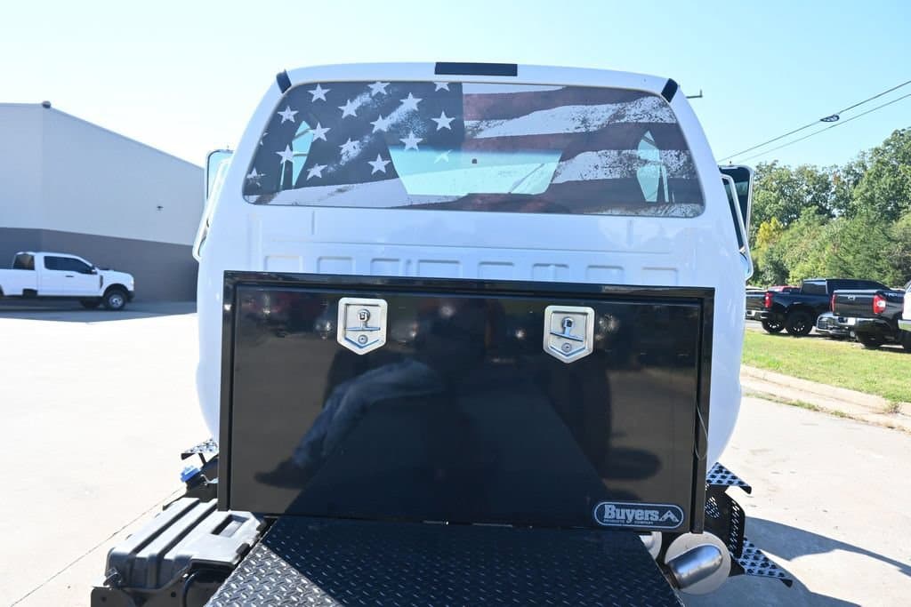 2011 Ford F-750SD XLT DRW, photo 32 of 62