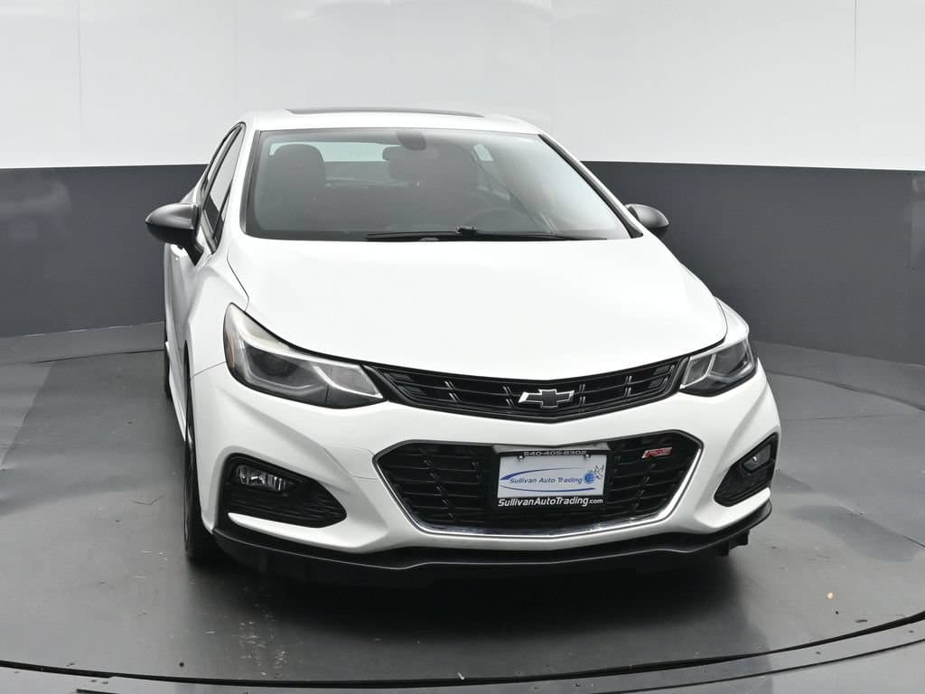 2018 Chevrolet Cruze LT, photo 2 of 57