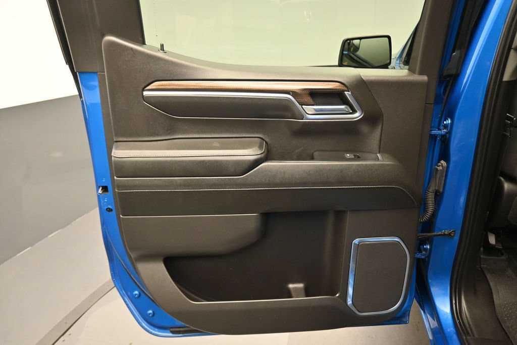 2023 Chevrolet Silverado 1500 RST, photo 29 of 62