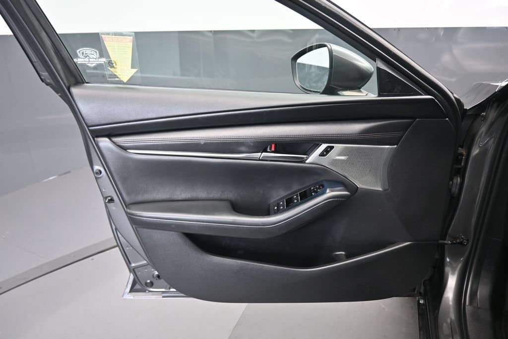 2019 Mazda Mazda3 Preferred, photo 9 of 56