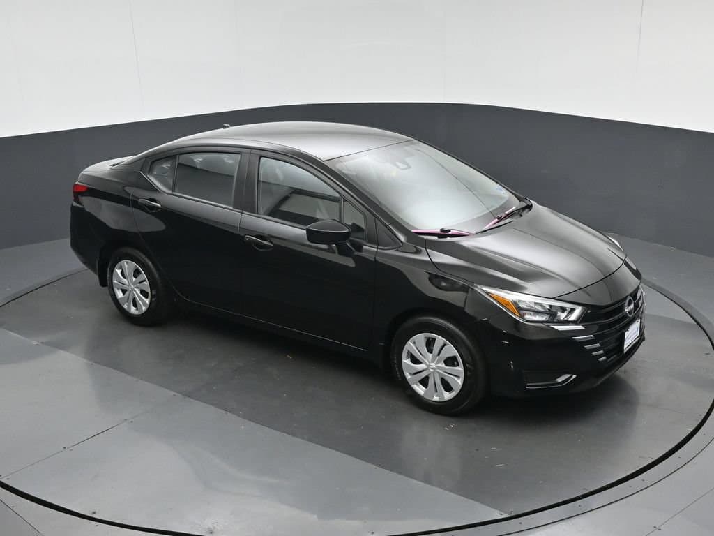 2025 Nissan Versa 1.6 S, photo 49 of 52
