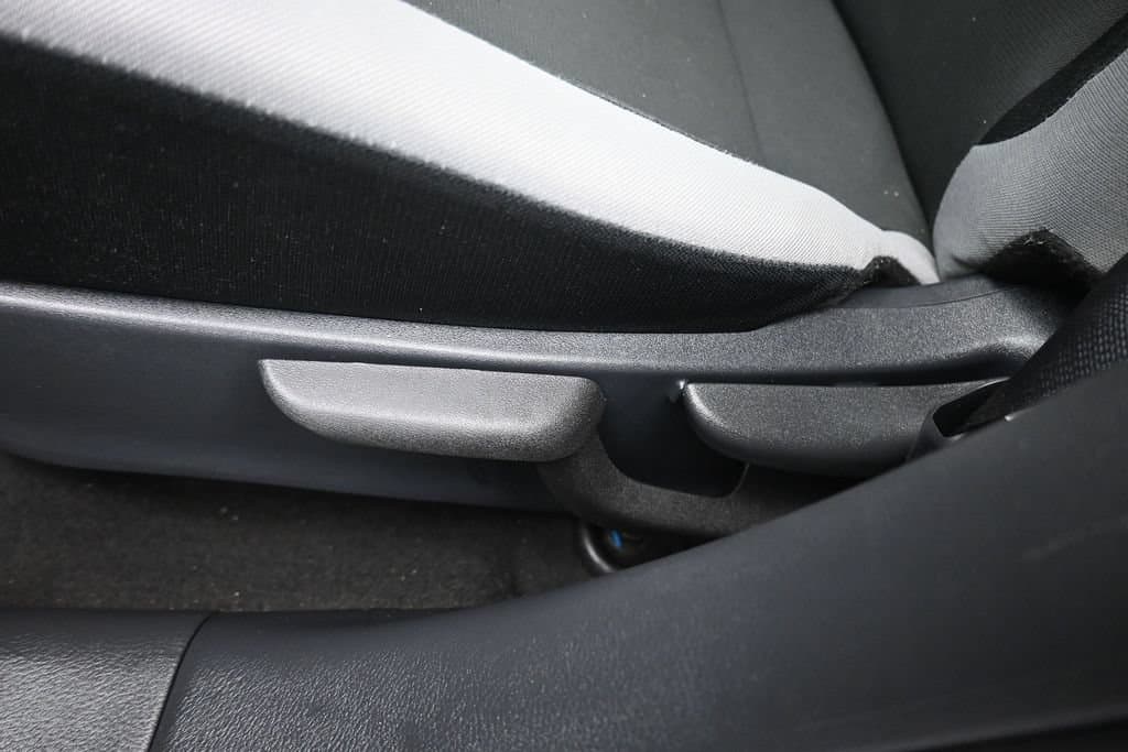 2025 Nissan Versa 1.6 S, photo 12 of 52