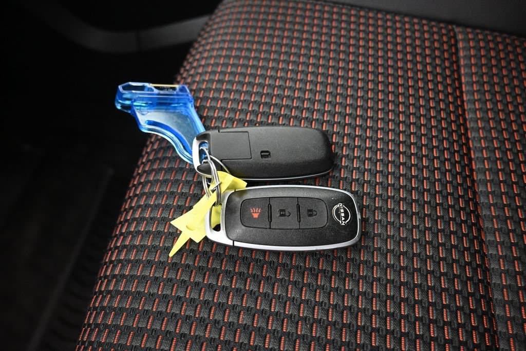 2025 Nissan Kicks SR, photo 47 of 55
