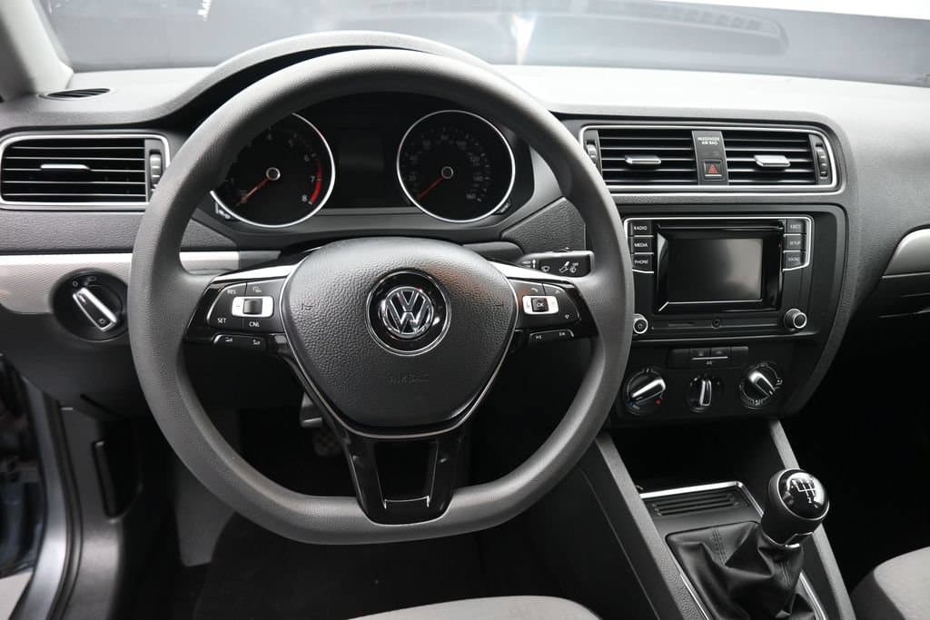 2017 Volkswagen Jetta 1.4T S, photo 15 of 55