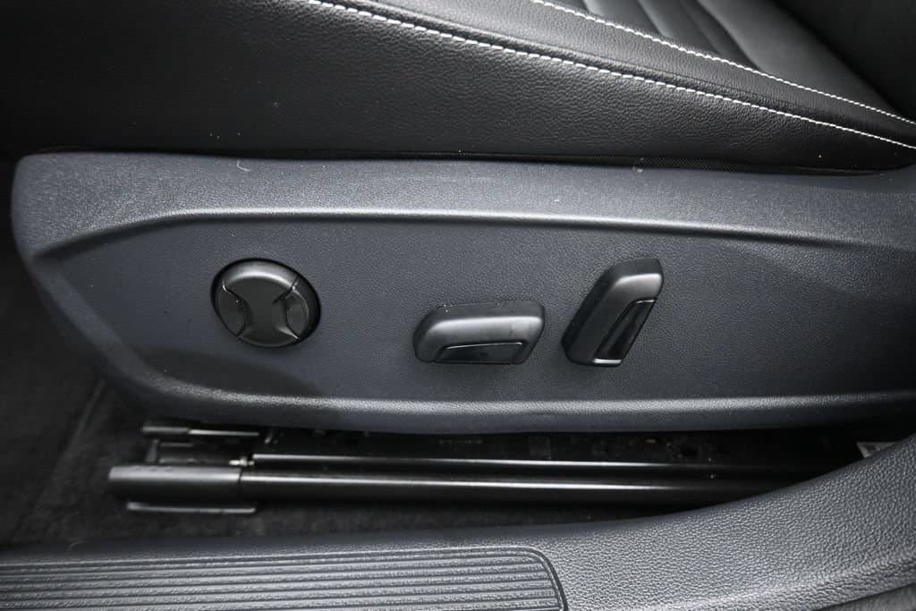 2024 Volkswagen Jetta 1.5T SE, photo 13 of 58