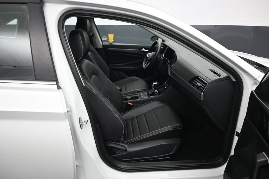 2024 Volkswagen Jetta 1.5T SE, photo 42 of 58