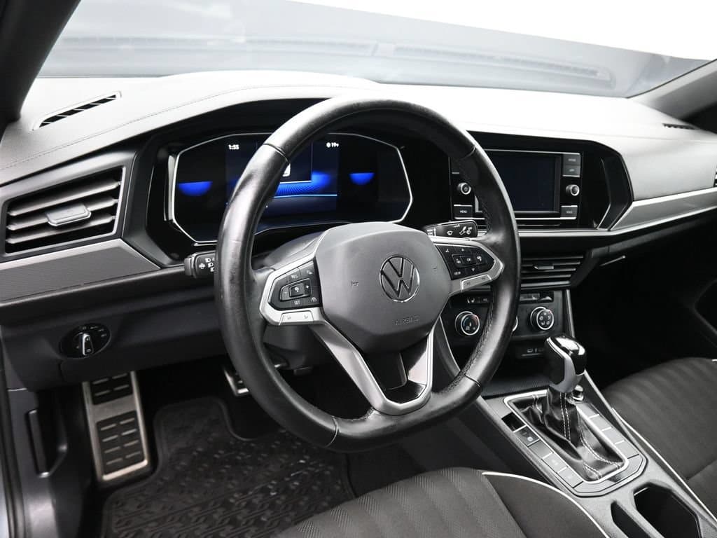 2024 Volkswagen Jetta 1.5T Sport, photo 13 of 53