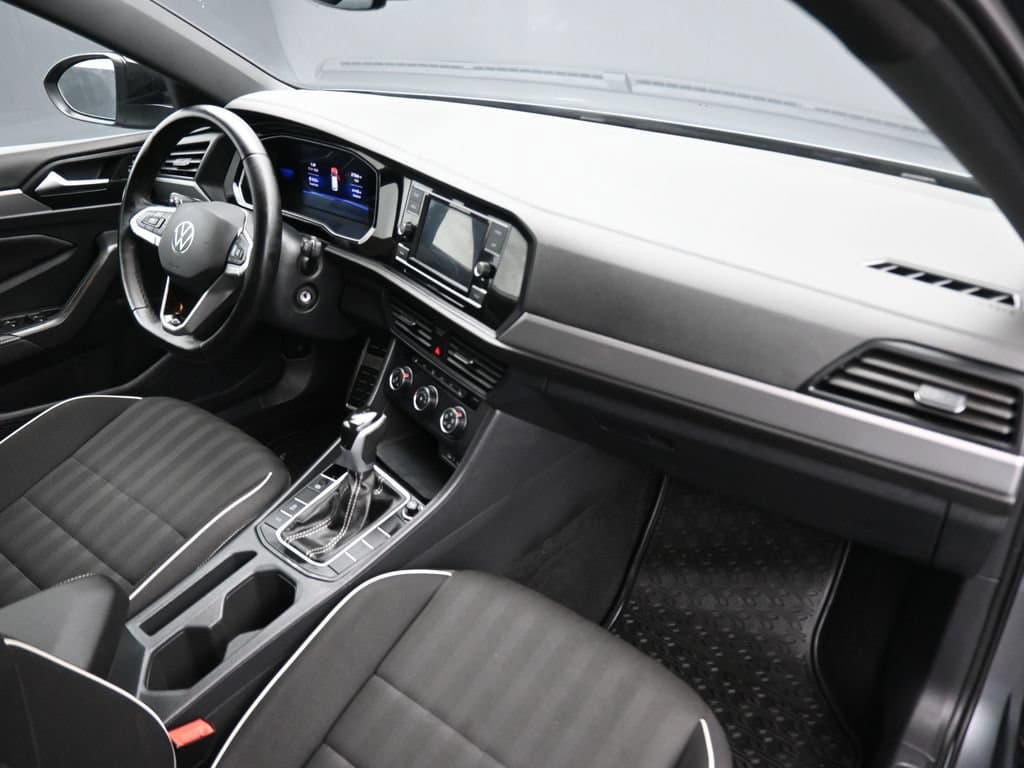 2024 Volkswagen Jetta 1.5T Sport, photo 38 of 53