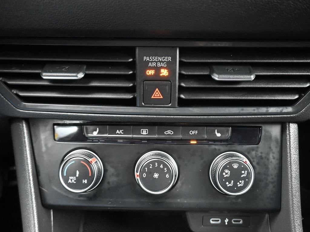 2024 Volkswagen Jetta 1.5T Sport, photo 19 of 53