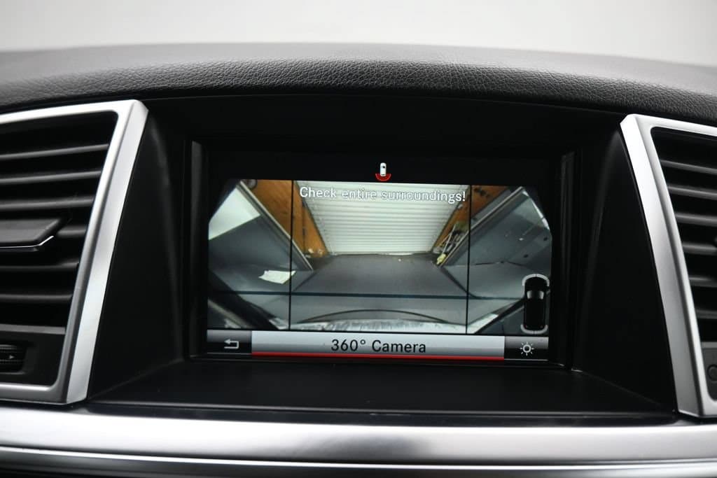 2015 Mercedes-Benz M-Class ML 250 BlueTEC®, photo 19 of 58