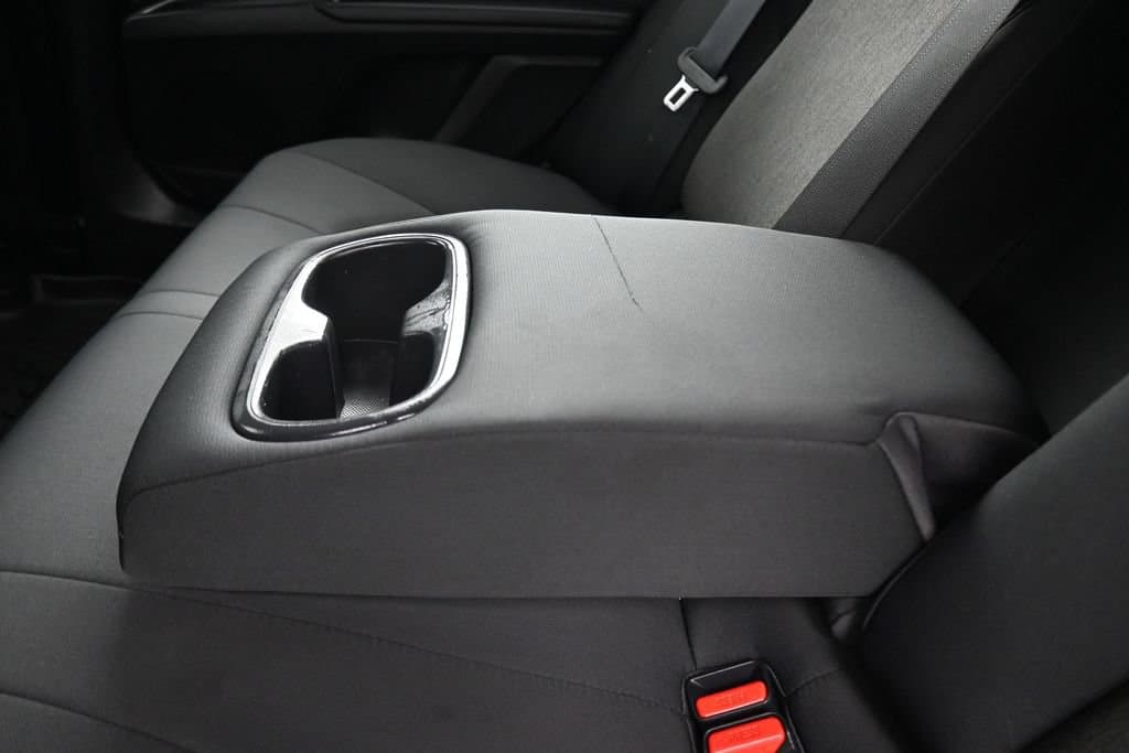 2019 Toyota Camry LE, photo 30 of 56