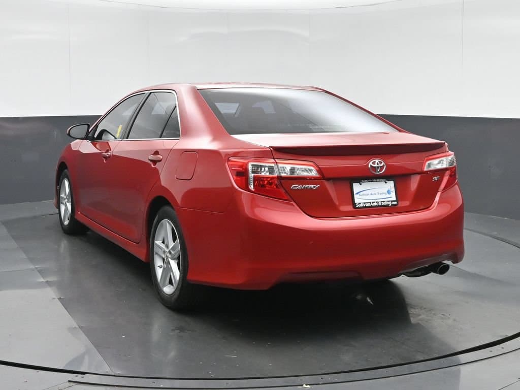 2012 Toyota Camry SE, photo 5 of 55
