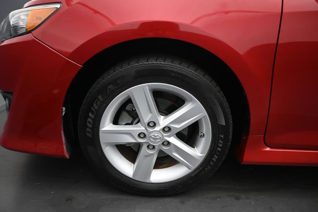 2012 Toyota Camry SE, photo 46 of 55