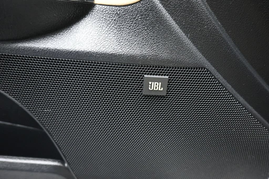 2016 Toyota Avalon Limited, photo 11 of 61