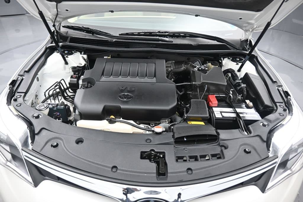 2016 Toyota Avalon Limited, photo 50 of 61
