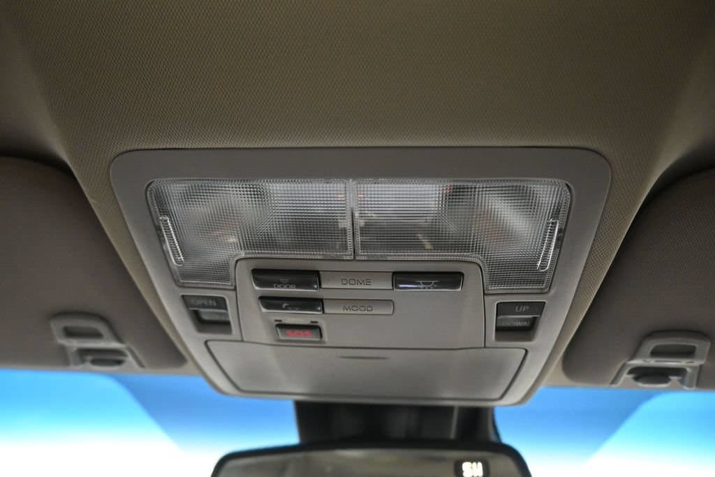 2016 Toyota Avalon Limited, photo 27 of 60