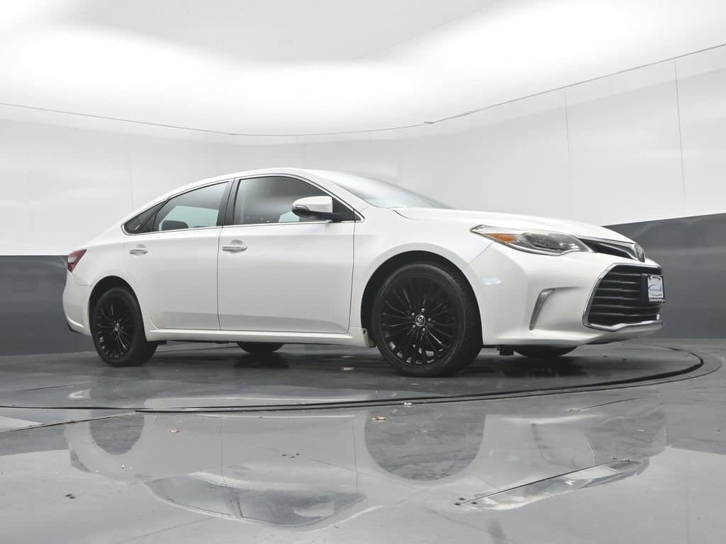 2016 Toyota Avalon Limited, photo 53 of 60