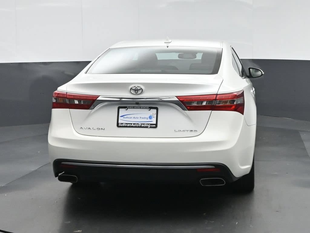 2016 Toyota Avalon Limited, photo 6 of 60