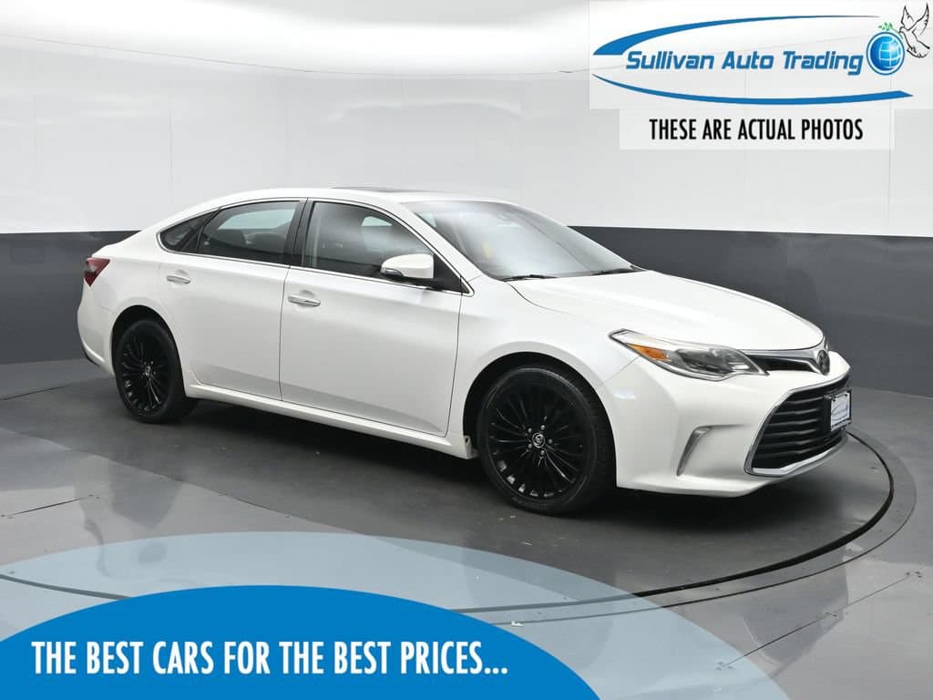 2016 Toyota Avalon Limited, photo 1 of 60