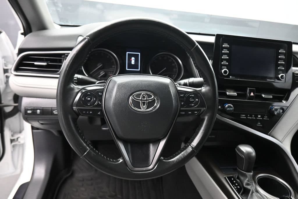 2023 Toyota Camry SE, photo 14 of 56