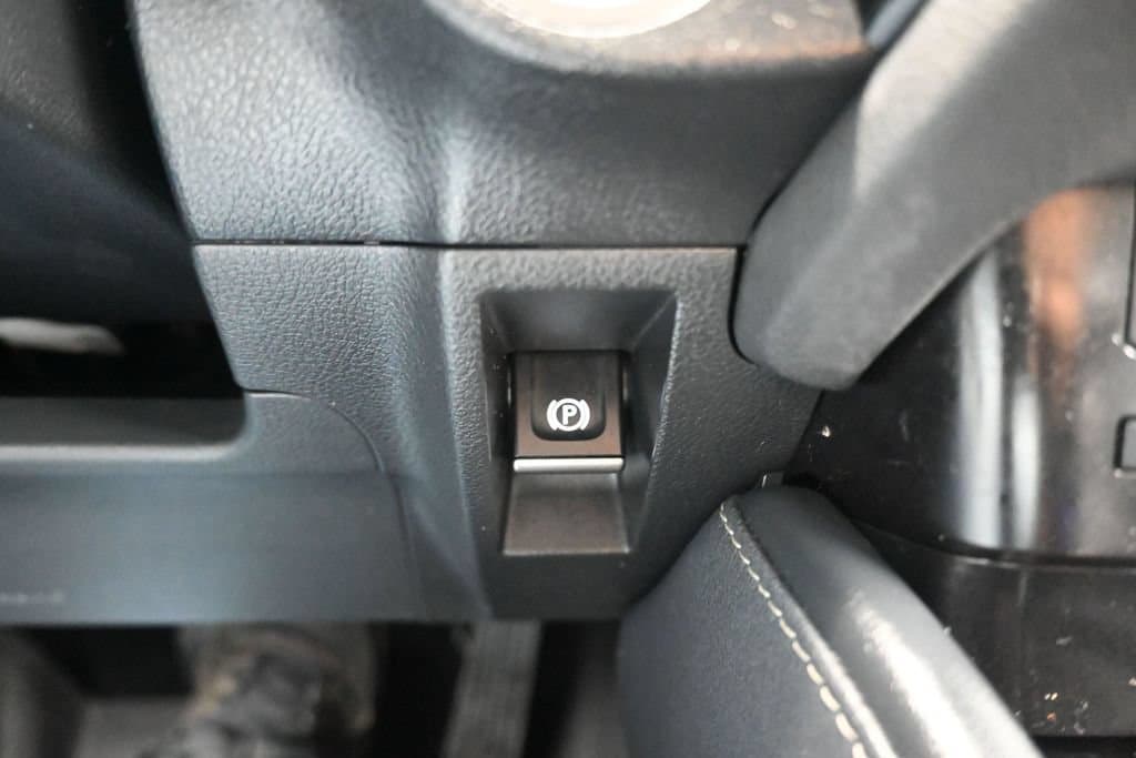 2022 Lexus ES 300h, photo 22 of 58