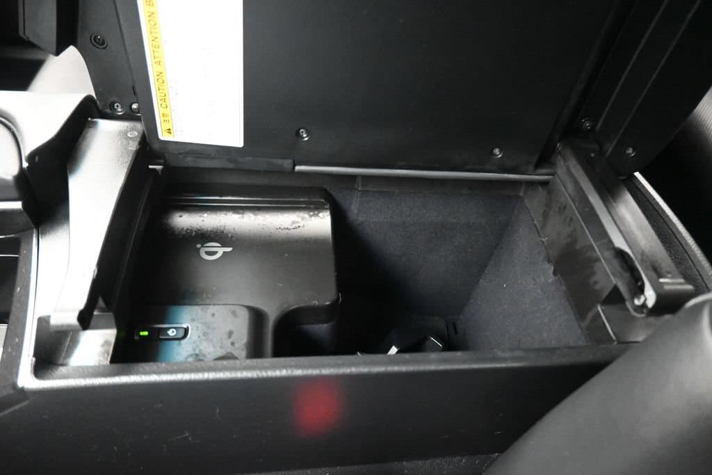 2022 Lexus ES 300h, photo 25 of 58