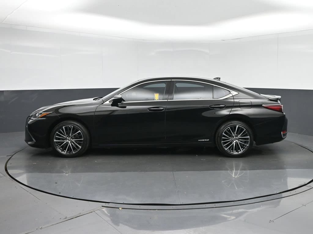 2022 Lexus ES 300h, photo 4 of 58