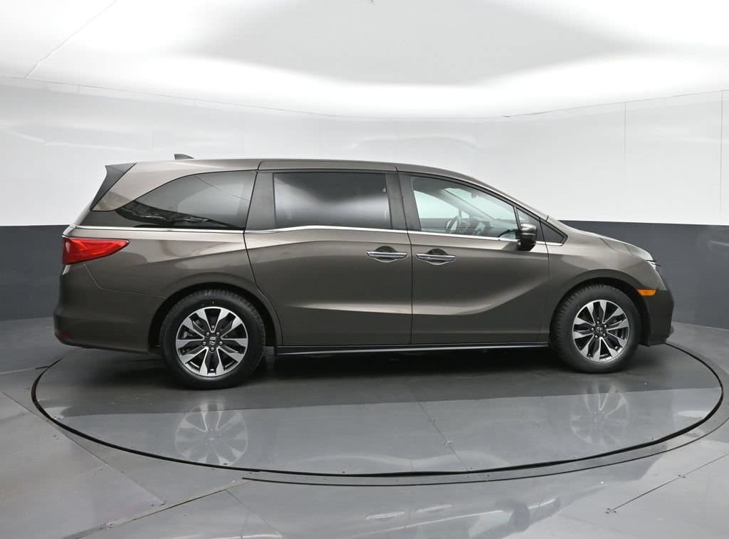 2023 Honda Odyssey EX-L, photo 8 of 76
