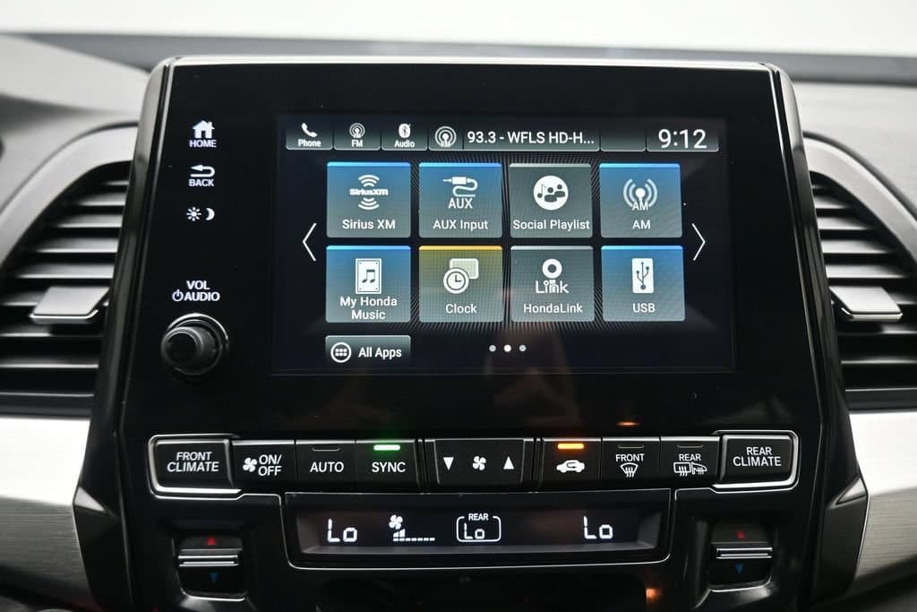 2020 Honda Odyssey EX-L w/Navigation and Rear Entertainment System, photo 17 of 63