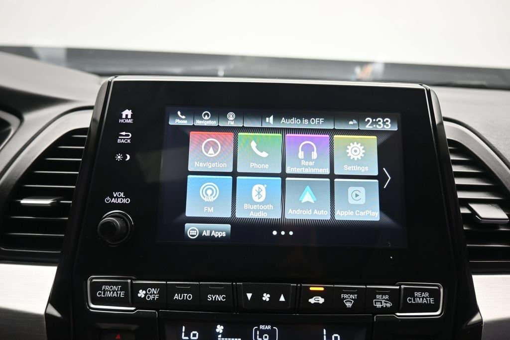 2022 Honda Odyssey Touring, photo 16 of 79