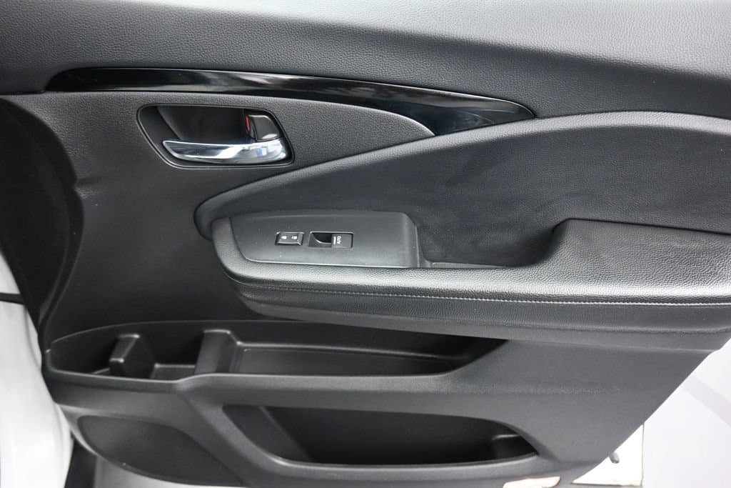 2022 Honda Pilot Elite, photo 59 of 80