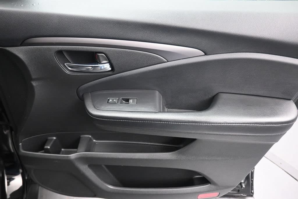 2020 Honda Pilot EX-L, photo 56 of 76