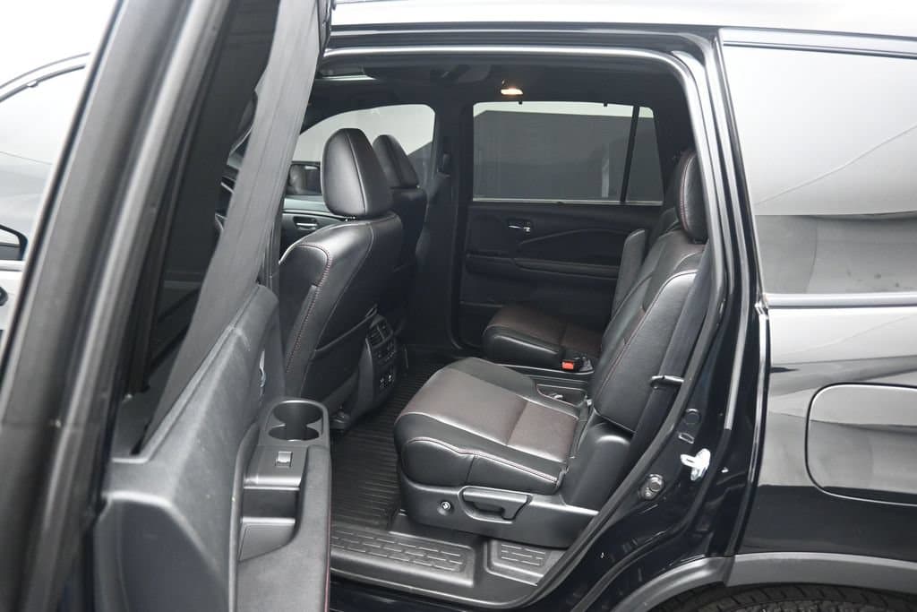 2022 Honda Pilot Black Edition, photo 35 of 78