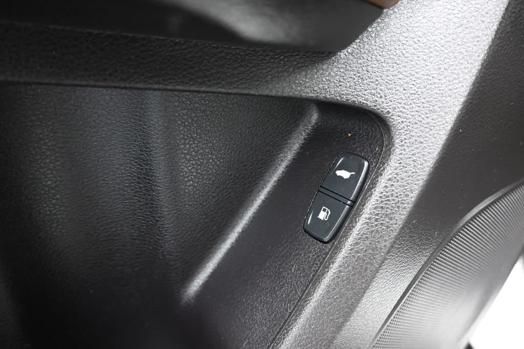 2018 Acura MDX 3.5L SH-AWD w/Technology Package, photo 11 of 75
