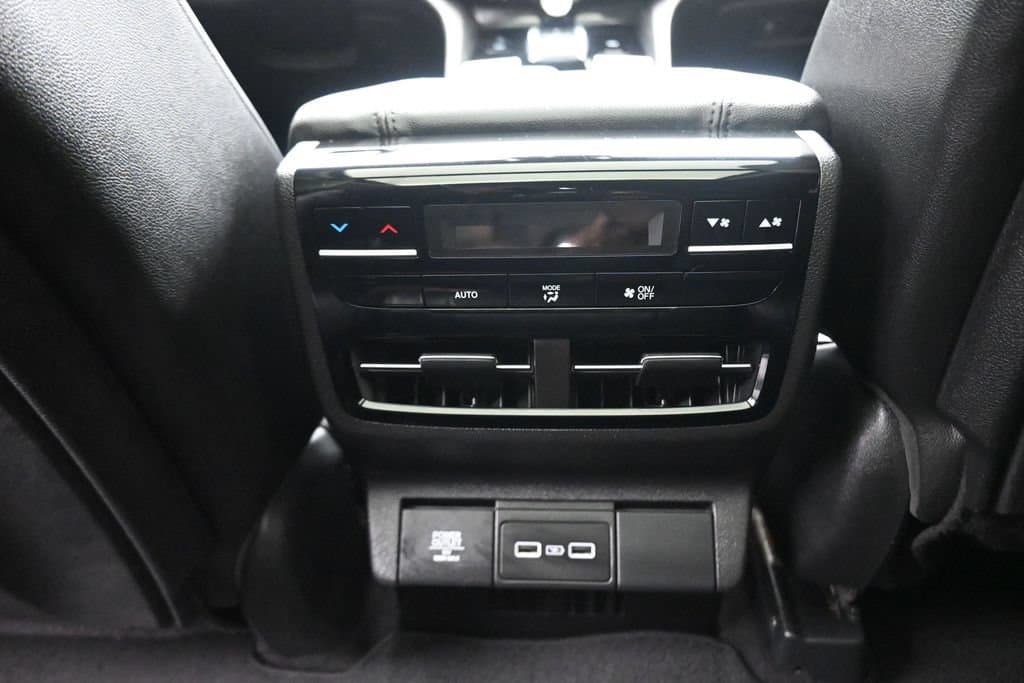 2024 Acura MDX 3.5L SH-AWD, photo 38 of 77