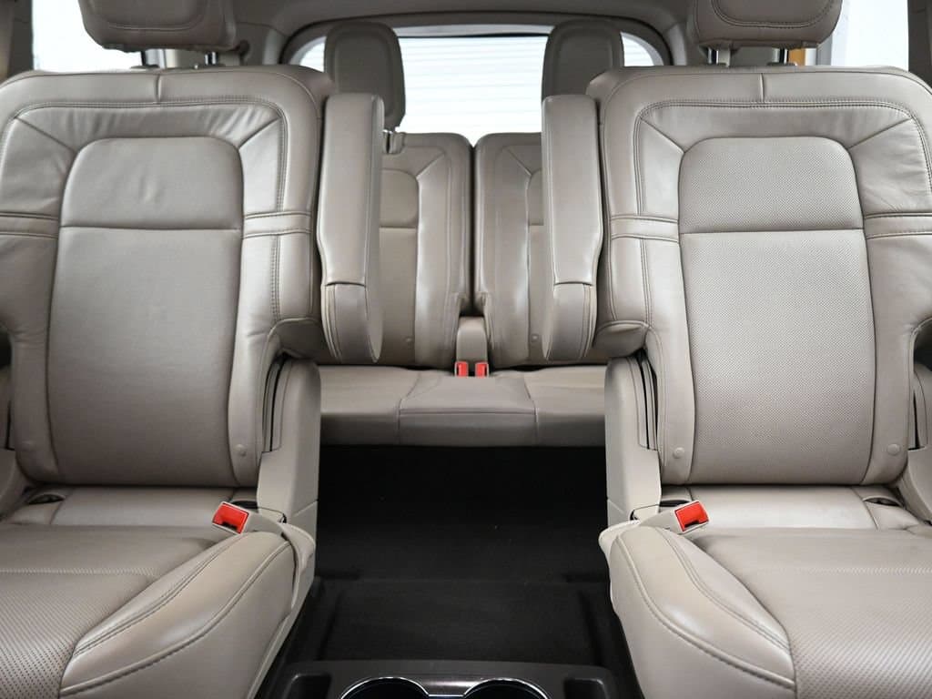 2020 Lincoln Aviator Reserve Premium, photo 35 of 74