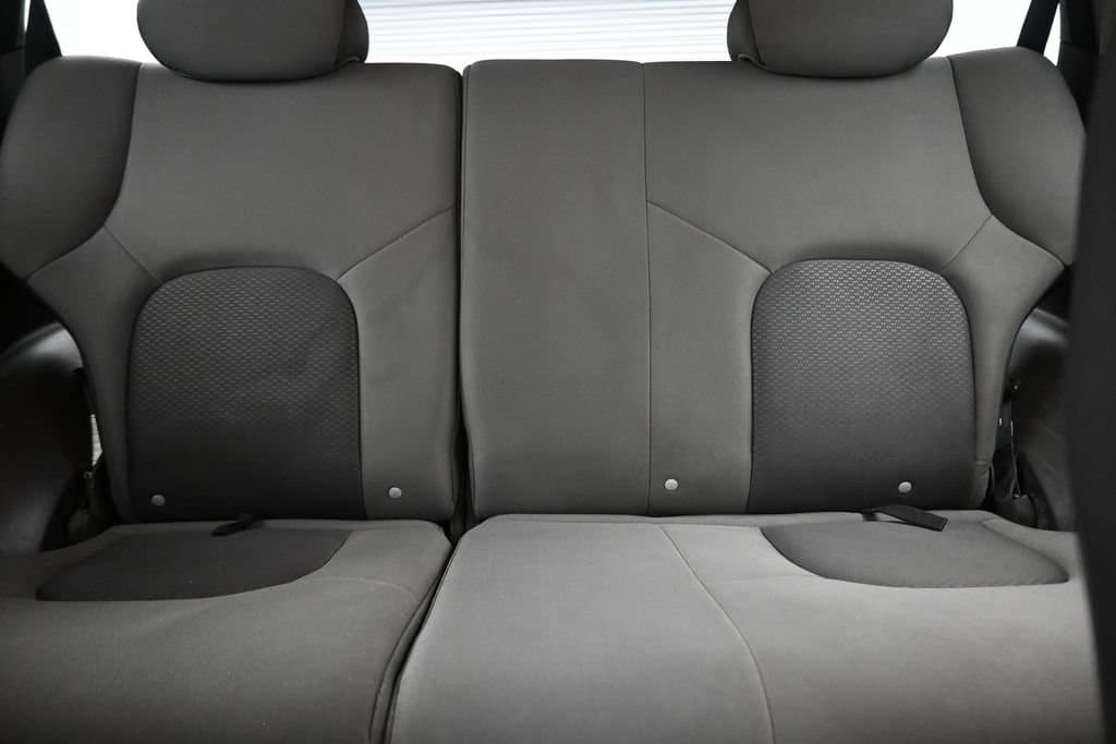 2010 Nissan Xterra X, photo 19 of 43