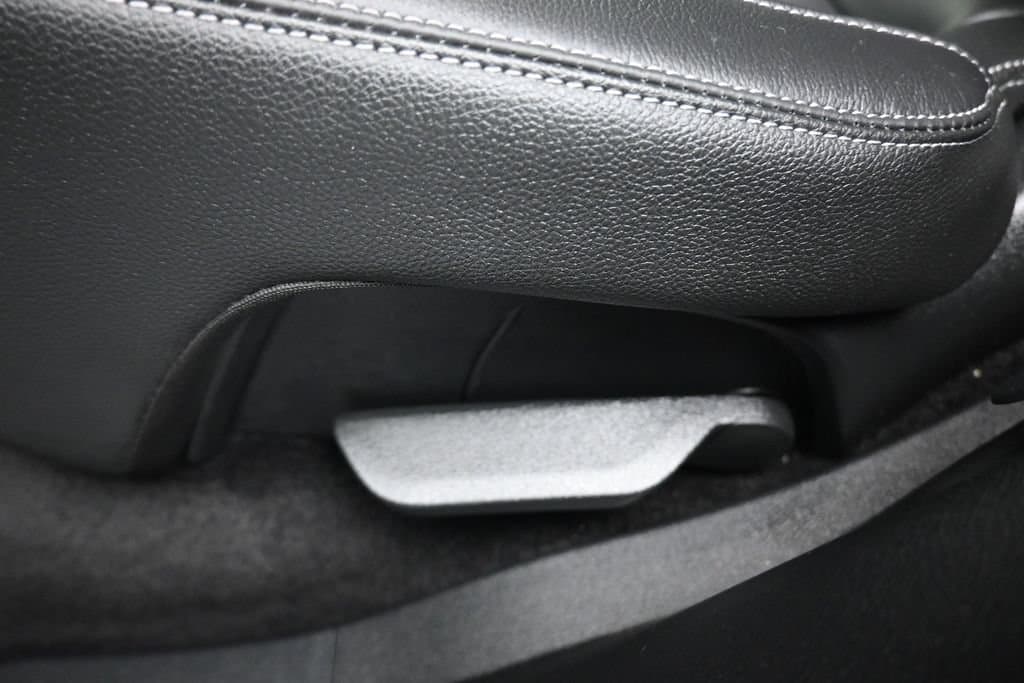 2024 Genesis GV70 2.5T, photo 39 of 71