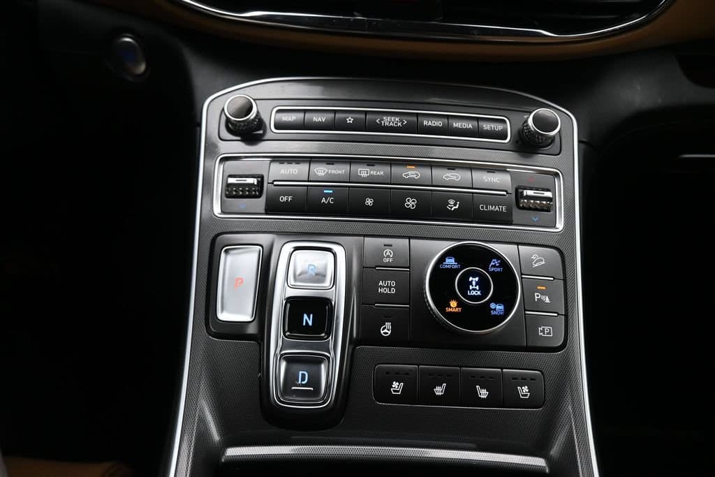 2021 Hyundai Santa Fe Calligraphy, photo 30 of 73