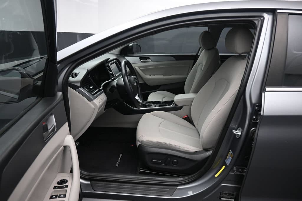 2019 Hyundai Sonata SEL, photo 11 of 59
