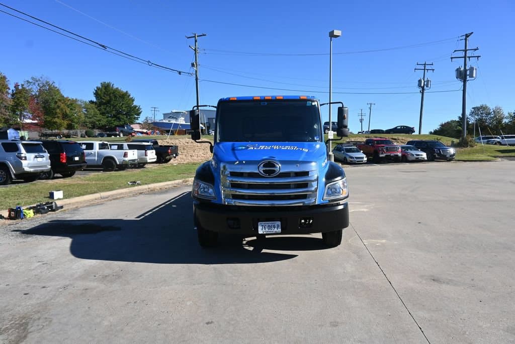 2015 Hino Rollback, photo 5 of 67