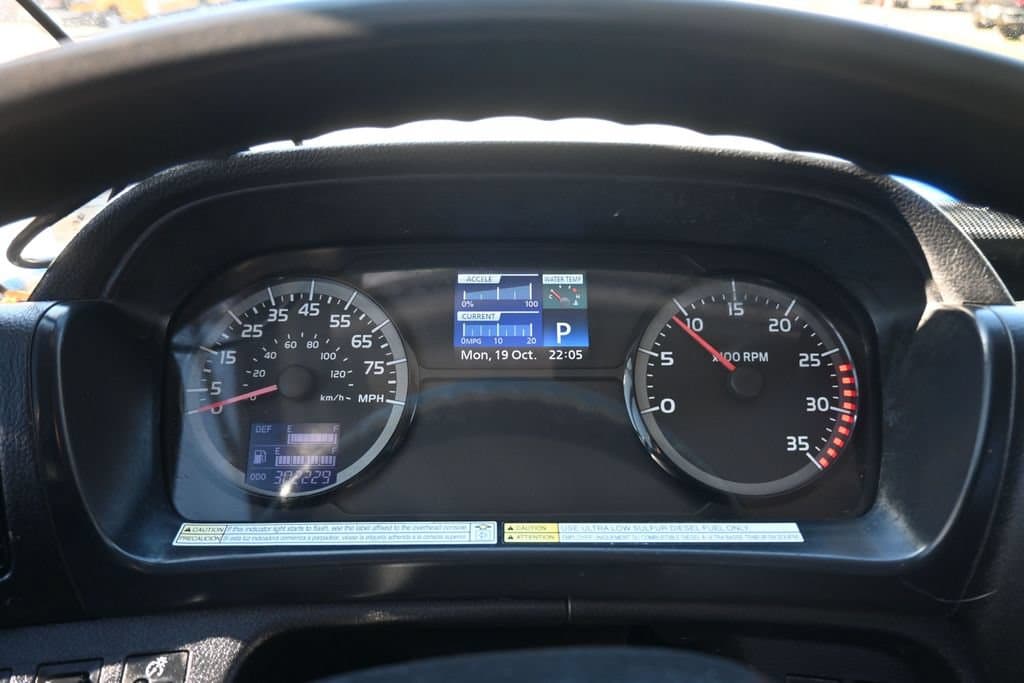 2015 Hino Rollback, photo 38 of 67
