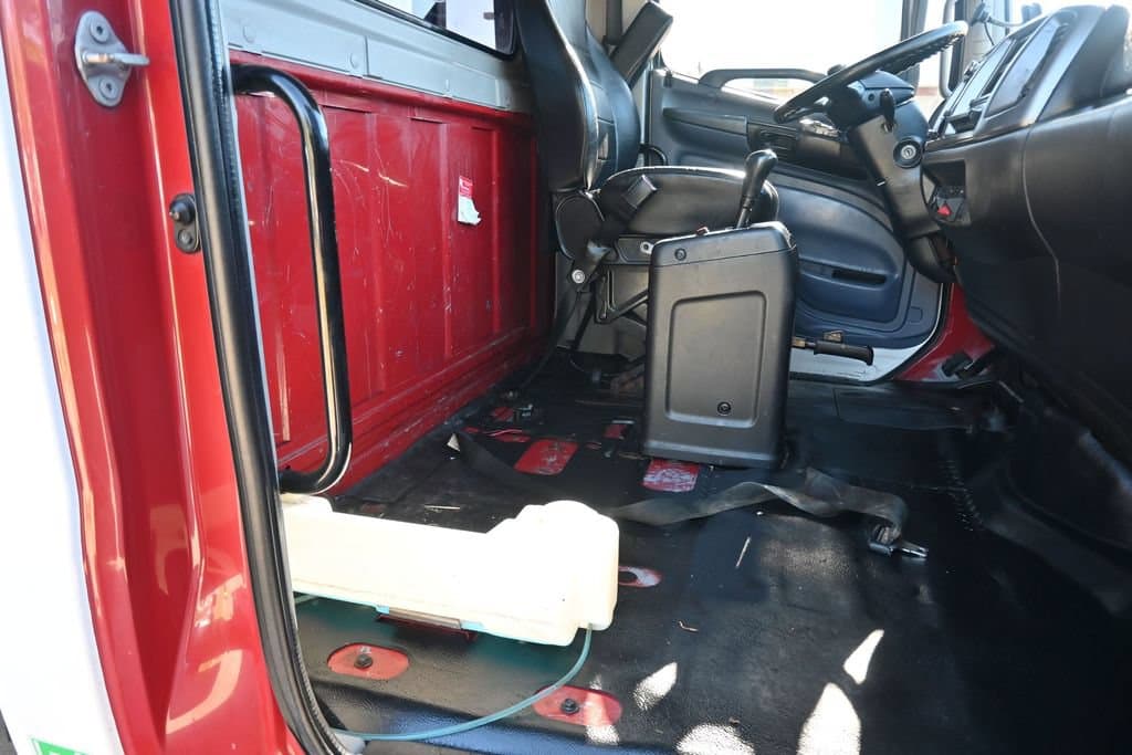2015 Hino Rollback, photo 41 of 67