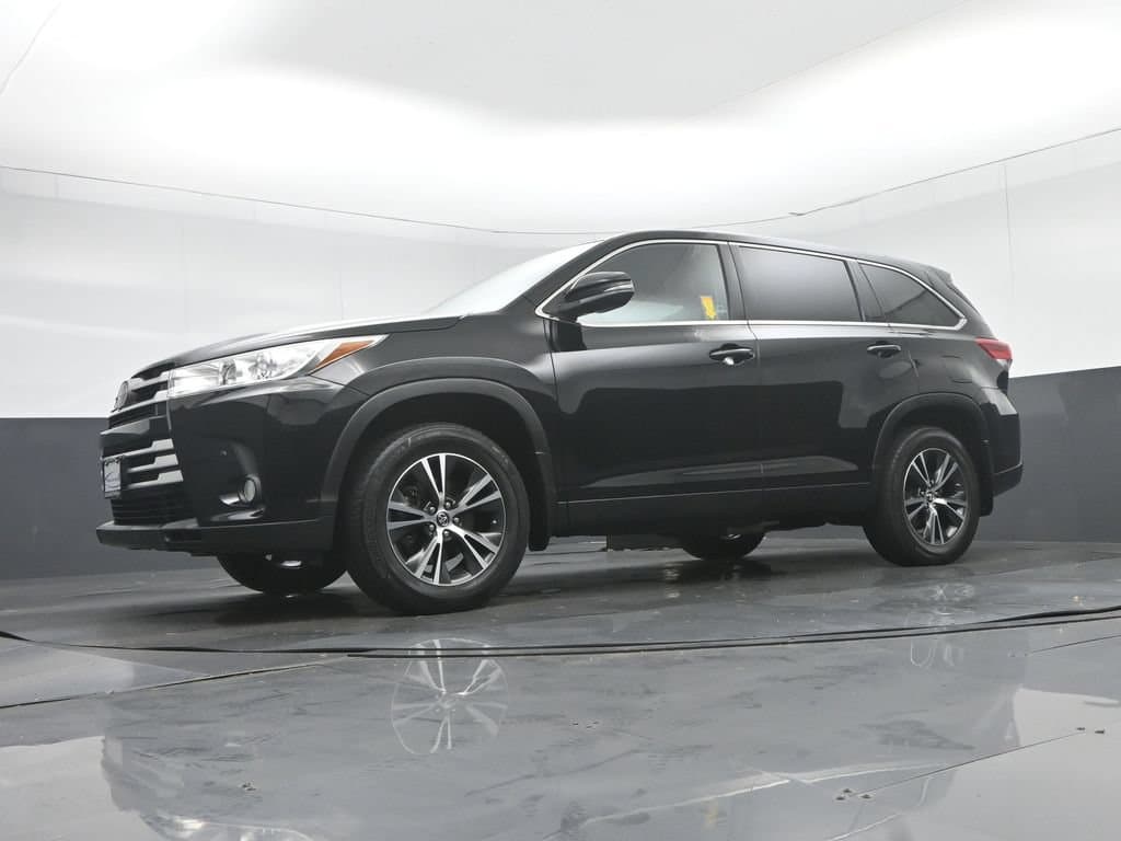 2019 Toyota Highlander LE Plus, photo 62 of 68