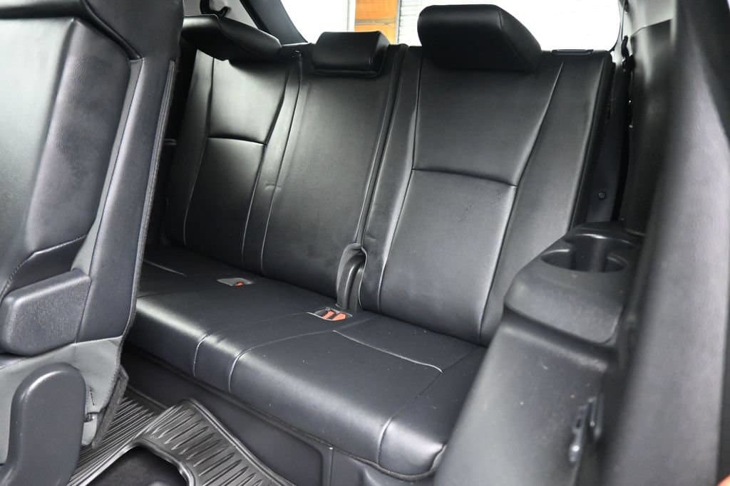 2020 Toyota Highlander XLE, photo 39 of 73
