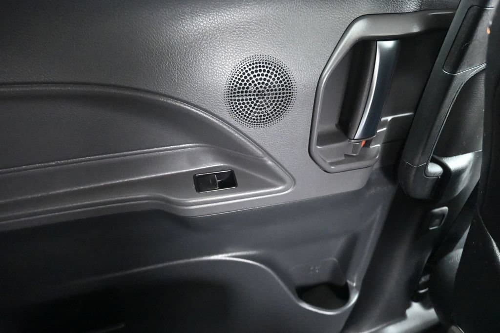 2021 Toyota Sienna XSE 7 Passenger, photo 45 of 72