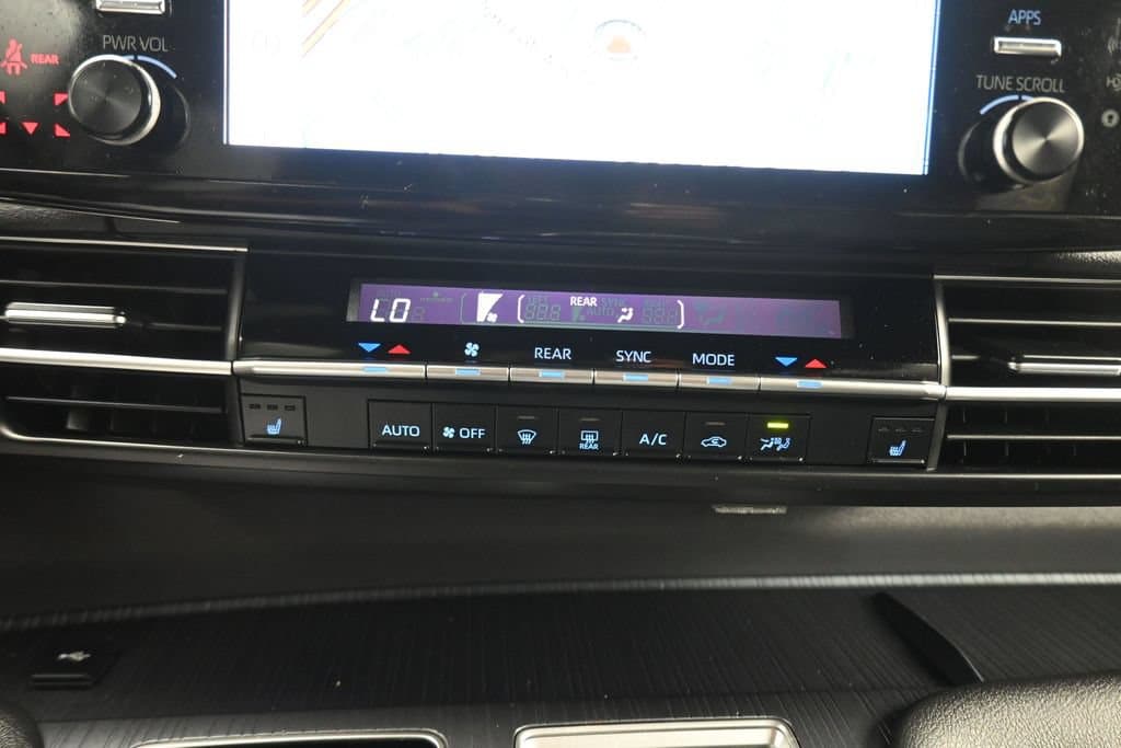 2021 Toyota Sienna XSE 7 Passenger, photo 20 of 72