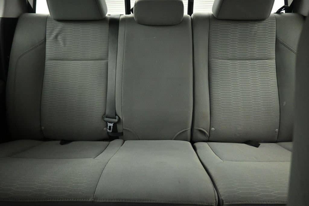 2016 Toyota Tacoma SR5 V6, photo 25 of 59
