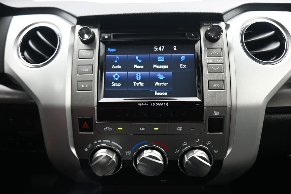 2019 Toyota Tundra SR5 CrewMax, photo 19 of 58