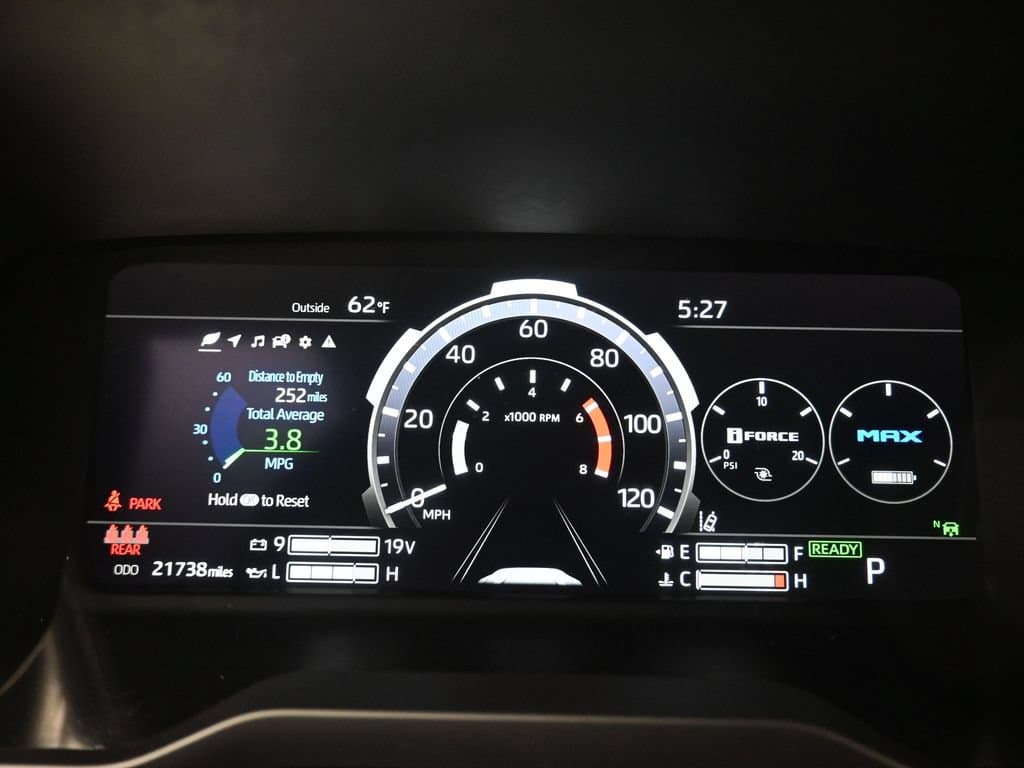 2023 Toyota Tundra Hybrid Platinum, photo 15 of 68